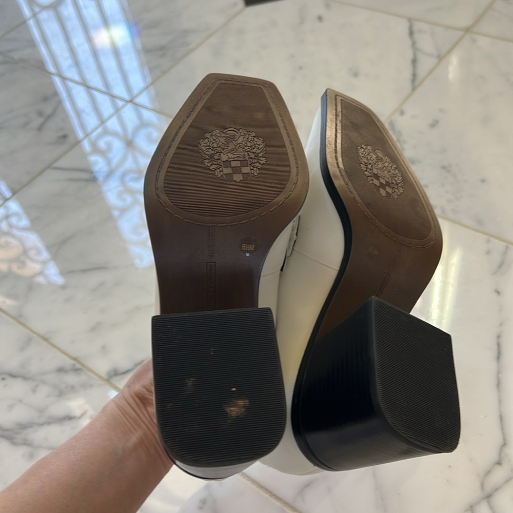 Vince Camuto loafer - Picture 7 of 7